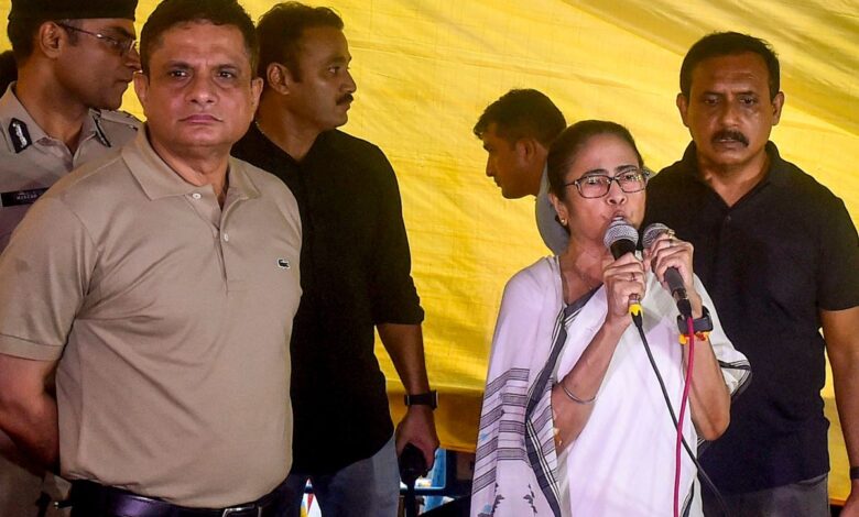 Mamata's visit to junior doctors' protest site was 'photo-op': BJP