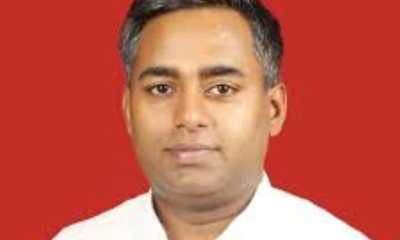 FIR registered against SP MP Awadhesh Prasad's son Ajit Prasad for assaulting man