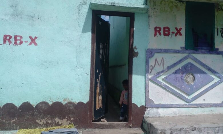 The residents of Moosa Nagar and Shankar Nagar living on the banks of the Musi River shifting to 2bhk houses in Chanchalguda and Saidabad on Saturday.