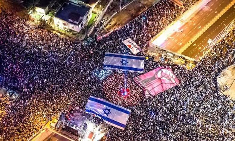 protest Tel Aviv to demand hostage release