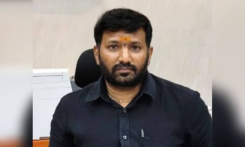 Telangana: Fresh complaint against IAS Amoy Kumar in land transactions