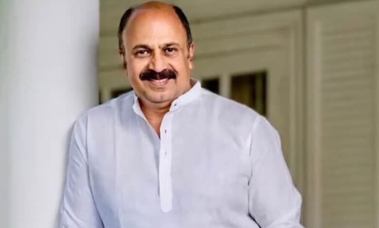 SC extends interim anticipatory bail of Malayalam actor Siddique in rape case