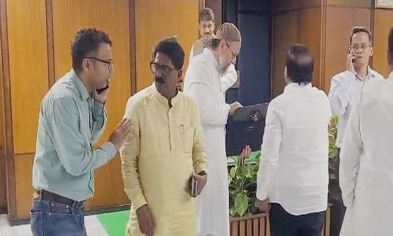 Opposition MPs boycotts Waqf Amendment Bill meeting