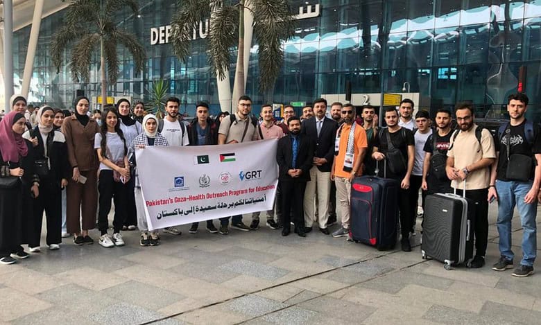 Watch: Pakistan welcomes Palestinian medical students to continue studies