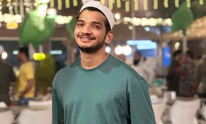 Habibi! Munawar Faruqui has a BIG surprise for Dubai fans
