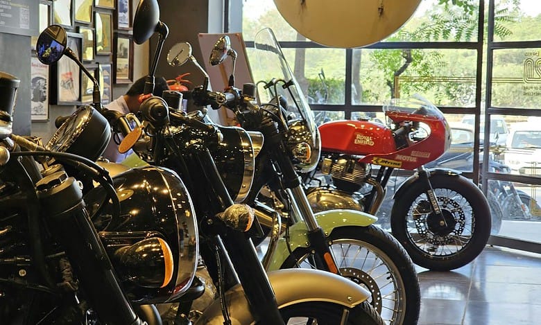 Telangana ends RTA visits with vehicle registration at showrooms