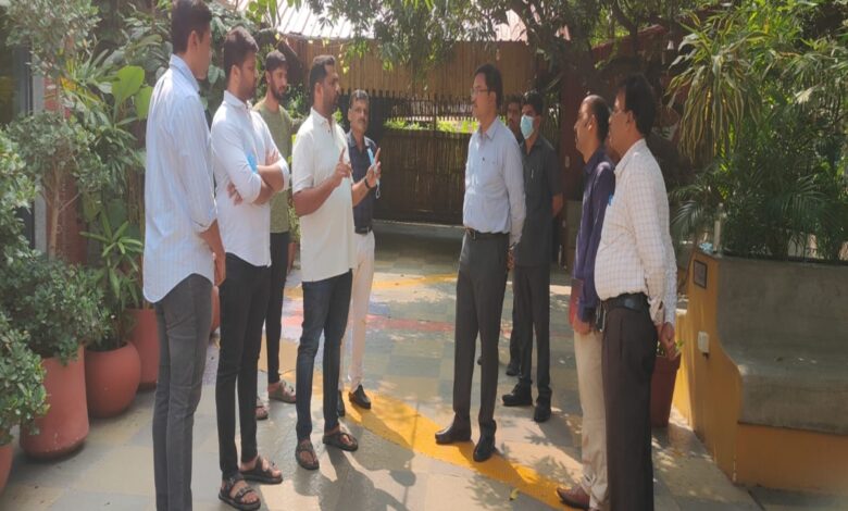 HYDRAA commissioner visits restaurant in Hyderabad after blast in kitchen