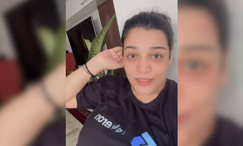 Dubai based woman sparks debate on maid slouching