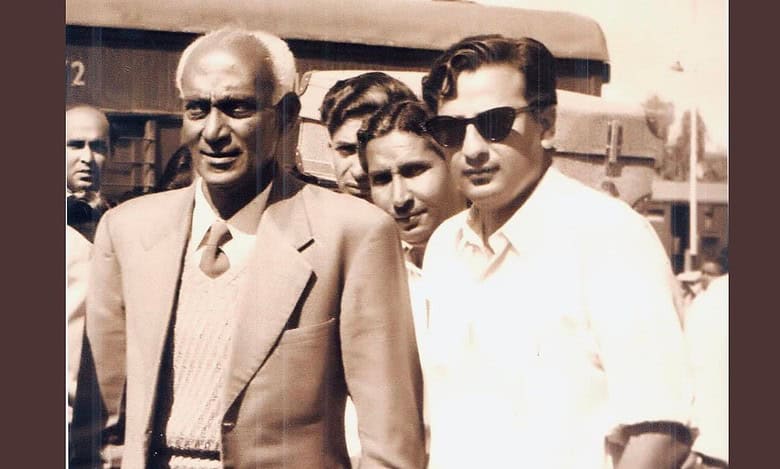 Friends not Foes: The stories of India-Pak cricket players proved this point