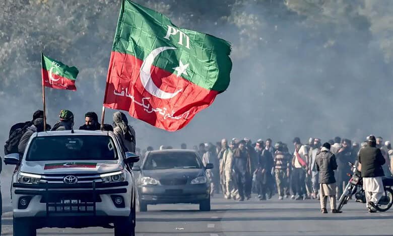 Imran Khan supporters breach lockdown in Pakistan’s