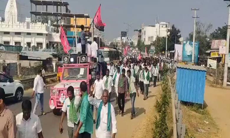 BRS MLA holds Jagtial padayatra over Telangana govt’s unmet promises to farmers