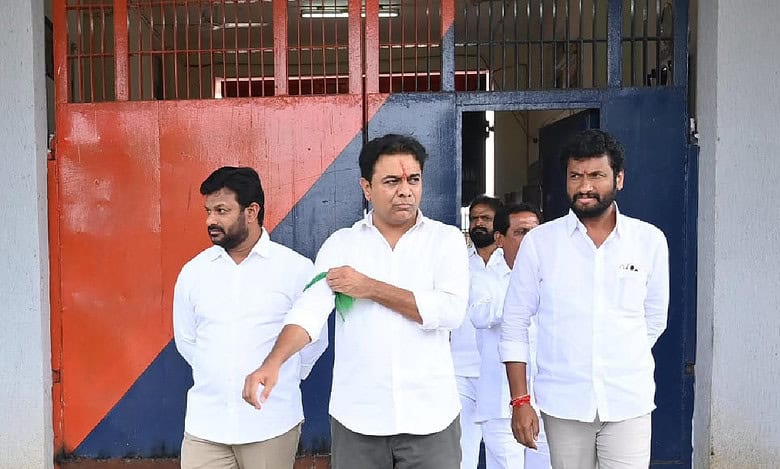 Vikarabad violence: 'Govt implicating innocent people to blame BRS', says KTR