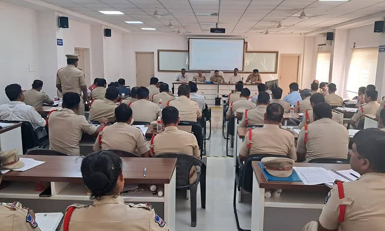 Cyberabad police commissioner conduct crime review meeting on Nov 28