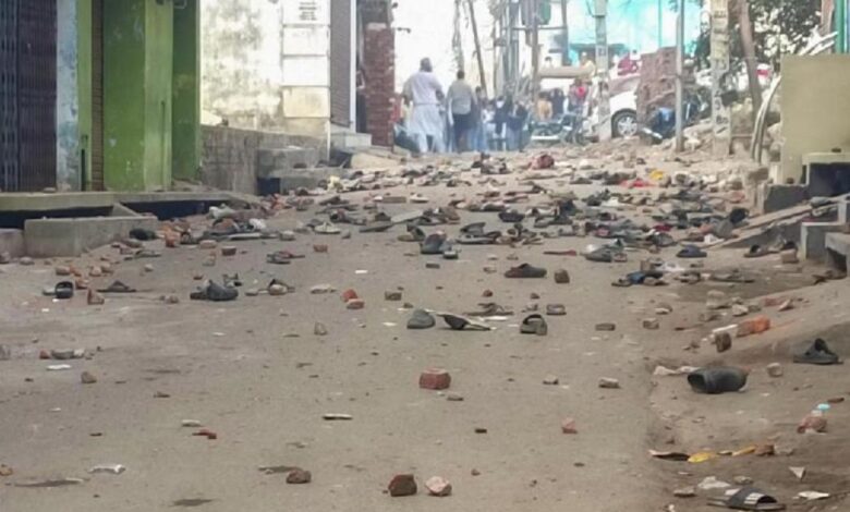 UP: Protest against construction near dargah claiming to be Waqf land