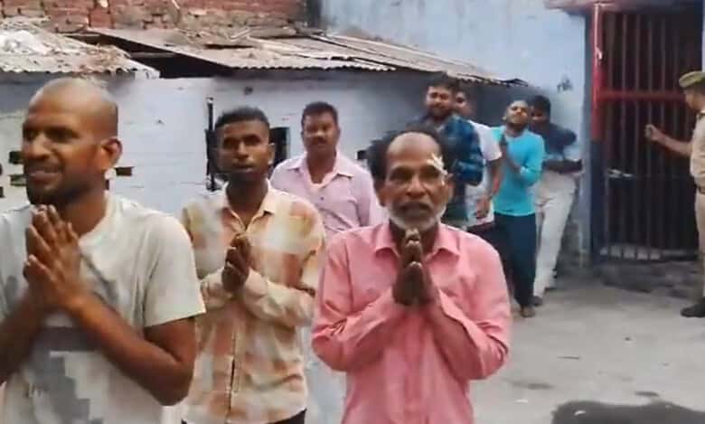 UP: Bareilly police attacked during Diwali gambling raid, 9 held