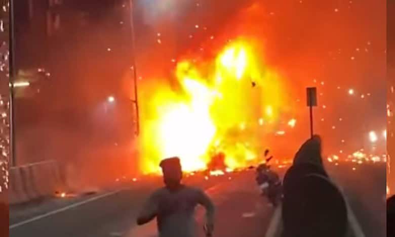 Maha: Ambulance catches fire, explodes; pregnant woman escapes