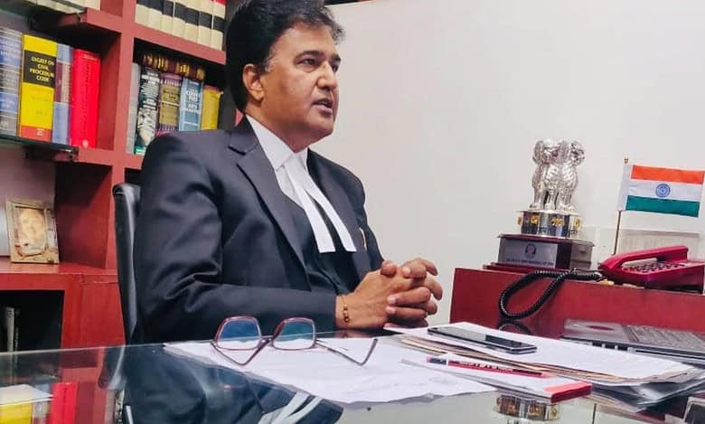 Advocate Sanjeev Nasiar AAP leader