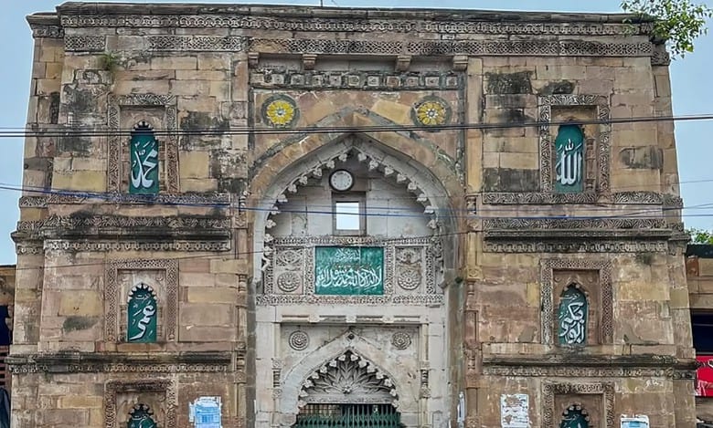 UP: Atala mosque moves HC challenging suit claiming it as temple