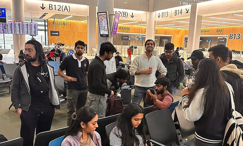 'No food, stay': 400 IndiGo passengers stranded in Istanbul for over 24 hrs