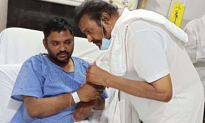 Mohan Babu offers unconditional apology to reporter after assault incident