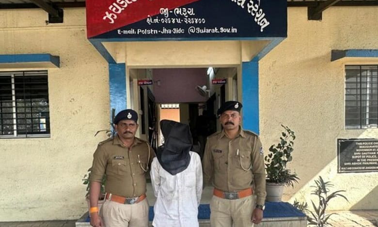 Bharuch: Man rapes minor, inserts rod in her genitals; Congress, BJP spar