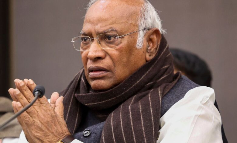 Kharge blames government's 'rank incompetence' for fall of rupee
