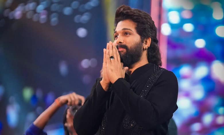 Hyderabad police notice to Allu Arjun ahead of visit to Pushpa 2 stampede victim