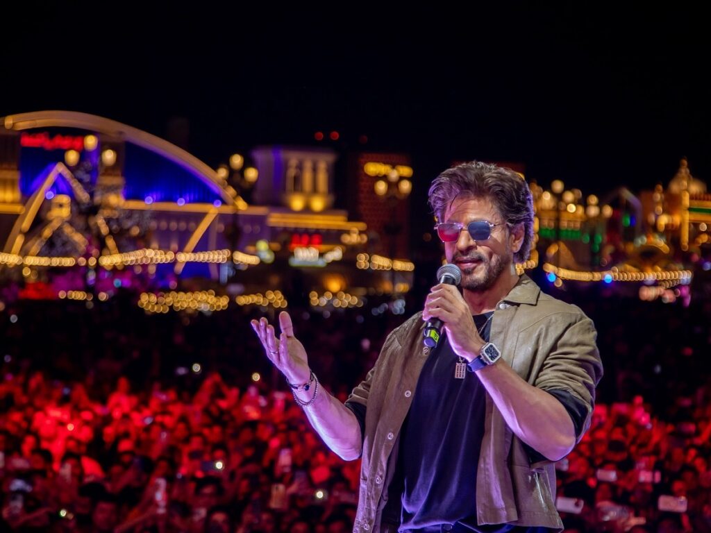 Shah Rukh Khan's latest comment on south actors goes viral