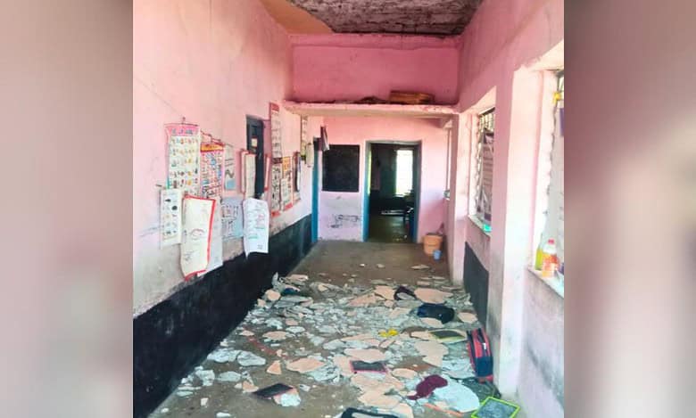 Telangana Anganwadi ceiling collapsed; 5 children injured