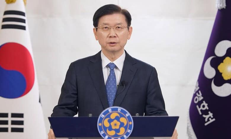 South Korea: Acting President accepts presidential security chief's resignation