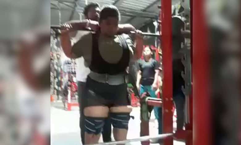 Video: Gold medalist female powerlifter dies as 270-kg barbell falls on neck