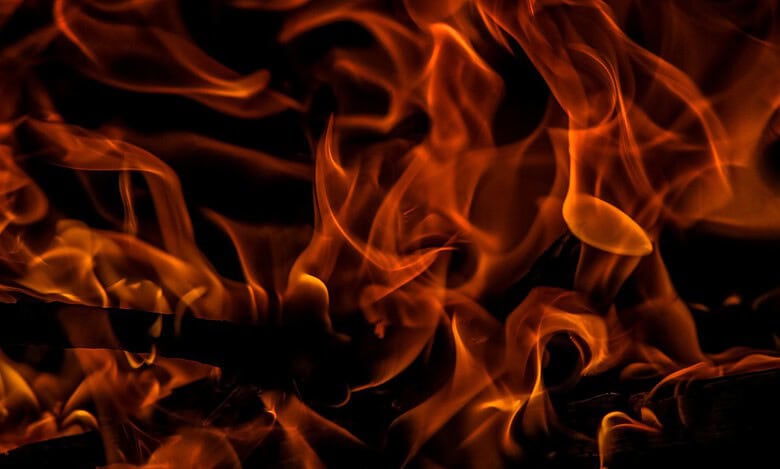 Massive fire at Ranga Reddy grocery store kills 3, including minor
