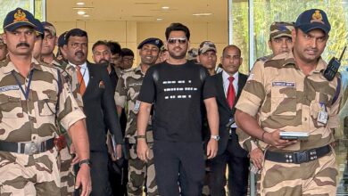 MS Dhoni’s cryptic shirt sparks IPL 2025 retirement buzz!
