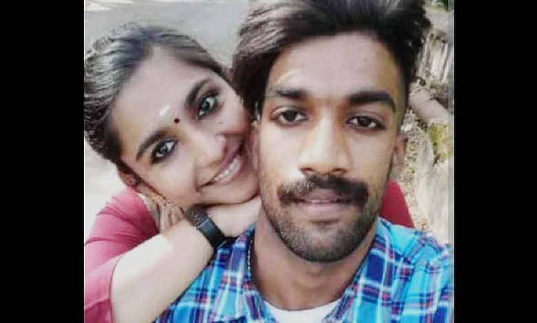 Woman moves Kerala HC against death sentence for boyfriend's murder