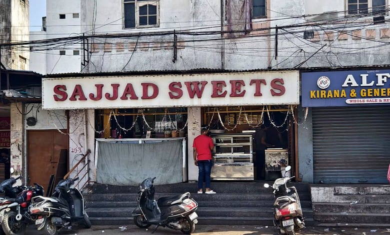 Hyd old city metro Sajjad sweets