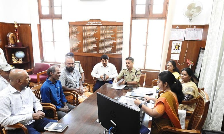 Karnataka 'Naxal free' with last surrender on Feb 1: Police