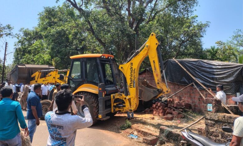 Maha scrap dealer’s shop razed after ‘pro-Pakistan’ slogans during match