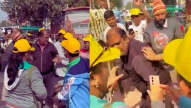 Maharashtrian tourists assault guide in Agra