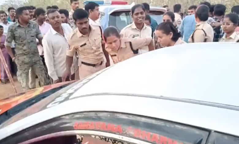 Lady Aghori prevented from entering Sircilla town on Monday, February 2.