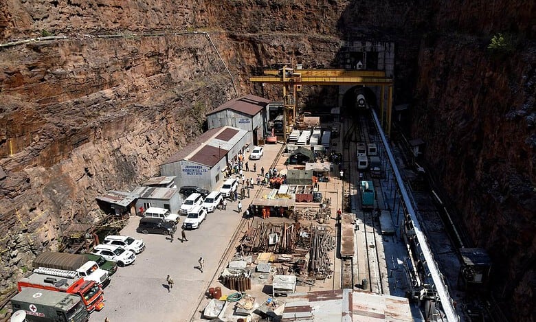 SLBC tunnel collapse Search for trapped workers enters 37th day