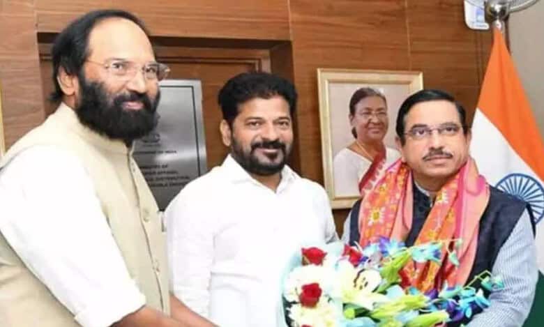Telangana CM urges Union minister for food and public distribution Prahlad Joshi to release the pending dues of custom milled rice to the state.