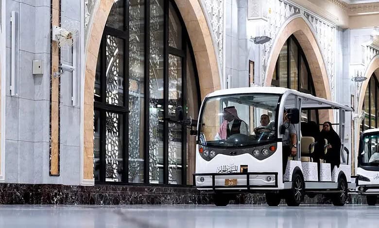 Saudi Arabia: Grand Mosque doubles electric golf carts to 400 for Ramzan