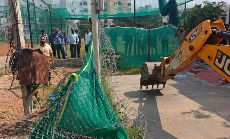 BRS workers booked for attacking officials in Badangpet