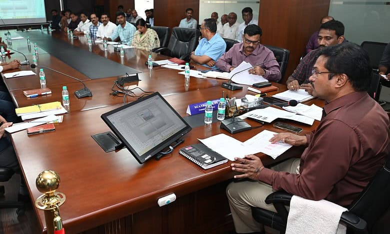 HYDRAA sets deadline for removal of unauthorized ad hoardings