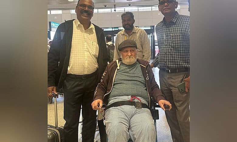 Stranded in UAE: 87-year-old Indian man returns home to J&K