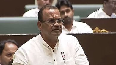 Komatireddy Venkat Reddy speaking at the Telangana Assembly