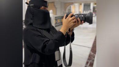 Nada Al-Ghamdi becomes first Saudi woman licensed to photograph the Grand Mosque