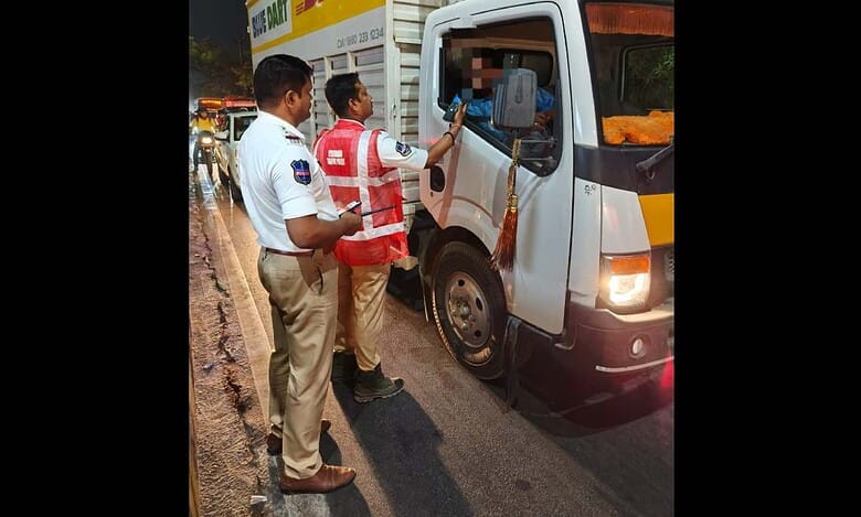 Cyberabad police book 389 for drunk driving, no women among them