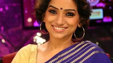 Singer Kalpana hospitalized in Hyderabad after suicide attempt