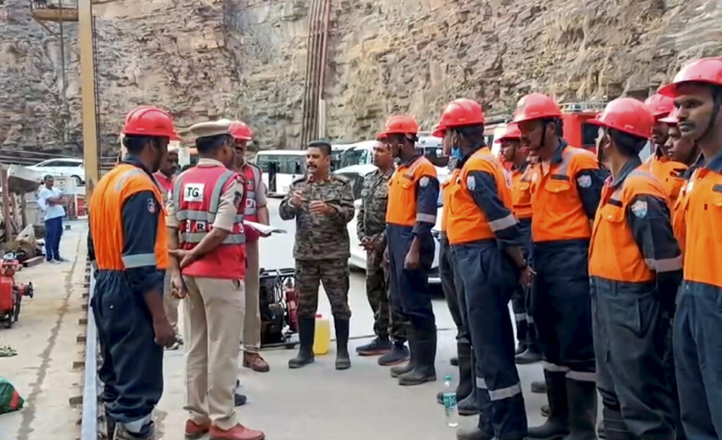 Rescue ops underway at collpased SLBC tunnel